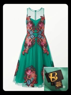 Elegant Green Floral Appliqué Tulle Dress